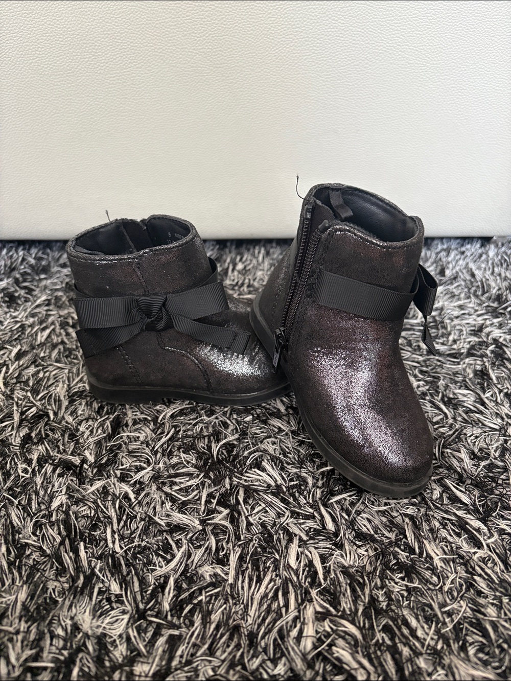 Old Navy Black Glitter Bow Ankle Boots for Kids